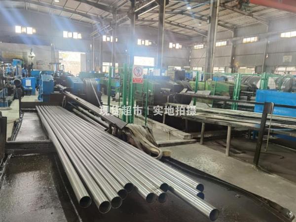 溫州市浩特鋼業(yè)有限公司,生產(chǎn)設(shè)備軋機(jī)(1)